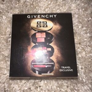 Givenchy Travel Exclusive 3 Step Makeup Palette -
